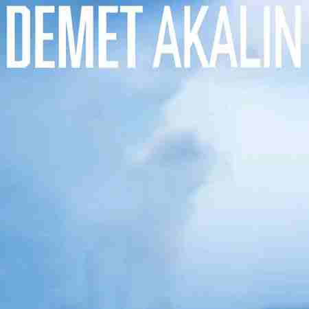 دانلود آهنگ Napıyorsan Yap از Demet Akalın