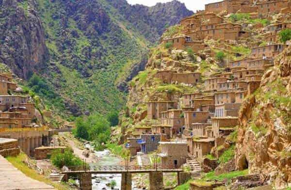 دانلود آهنگ کردی رضا نظری به نام هلبست