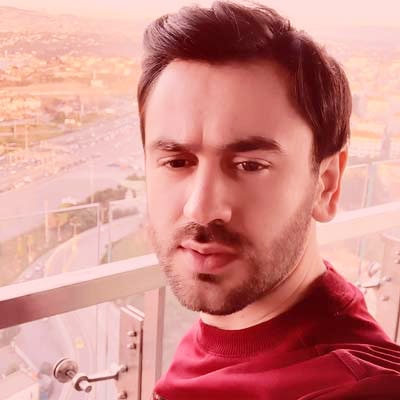 دانلود آهنگ ترکی اوزیر مهدی زاده به نام آدام کیمی