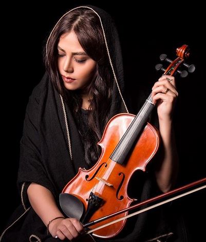 پرستو دیوونه نرو