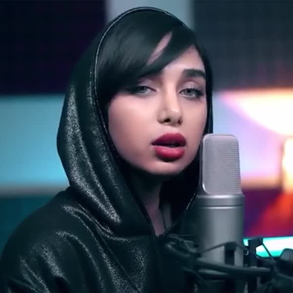 نازین دورم زدی