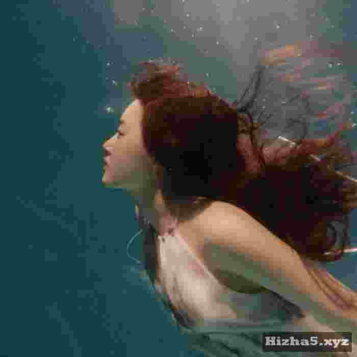 Yu Yeon Woo Divers