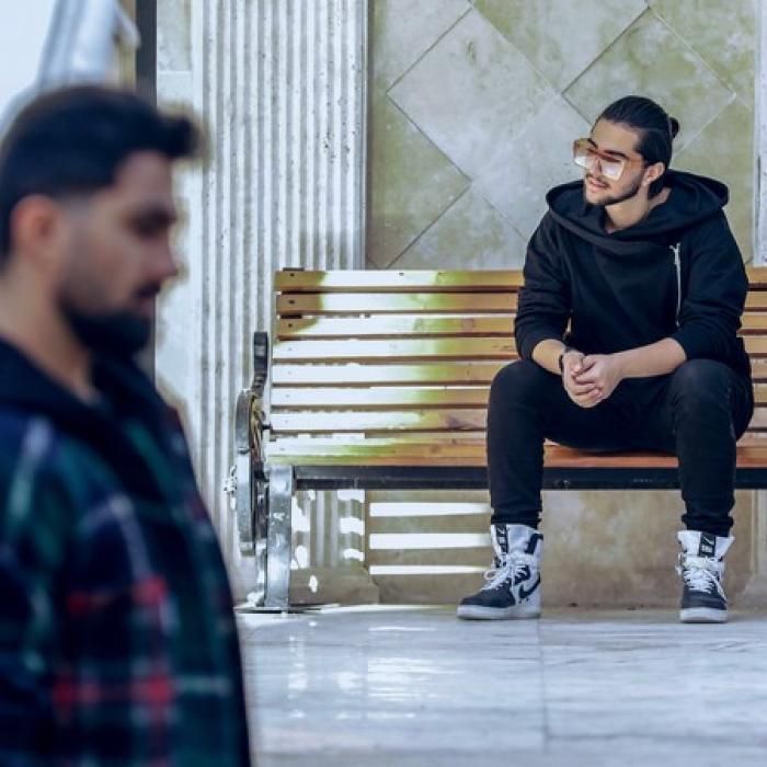 دانلود آهنگ یهو بزنه شب شه آسمون واسمون پر رنگشه