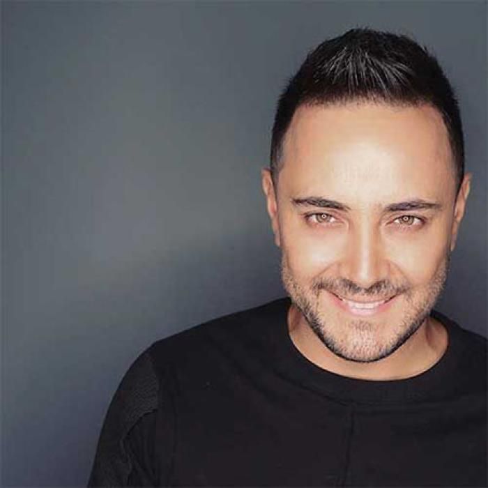 دانلود آهنگ عشق تو من غدو عوض کرد دلو بردی و خورد به سرم