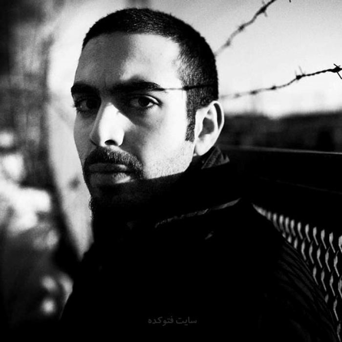 دانلود آهنگ منم و این تن بی گناه می نویسم زیر نور ماه پشیمونم نشدم