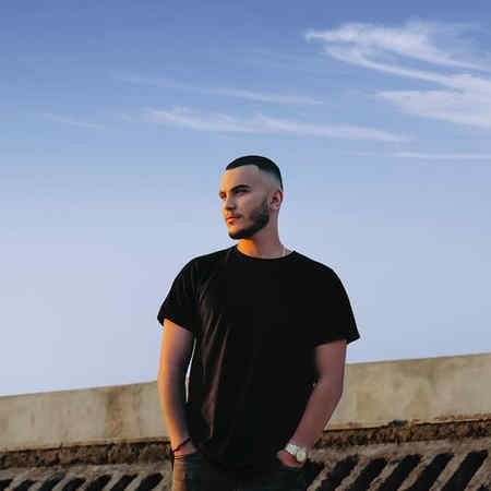دانلود آهنگ بیا باز بذار بکوبه این قلب تعمیری برا تو