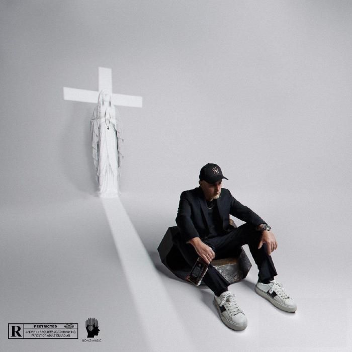 دانلود آهنگ در گوشت آروم میگم بیا برگرد نیستی الان شده سیاه قلبم